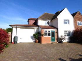 3 bedroom Semi-Detached for sale